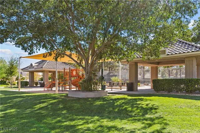 $2,250,000 | 1864 Woodhaven Drive, Henderson, NV 89074