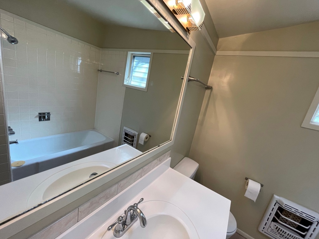 1714 Summit View Place, Unit 4 Austin, TX 78703 - Photo 10 of 11