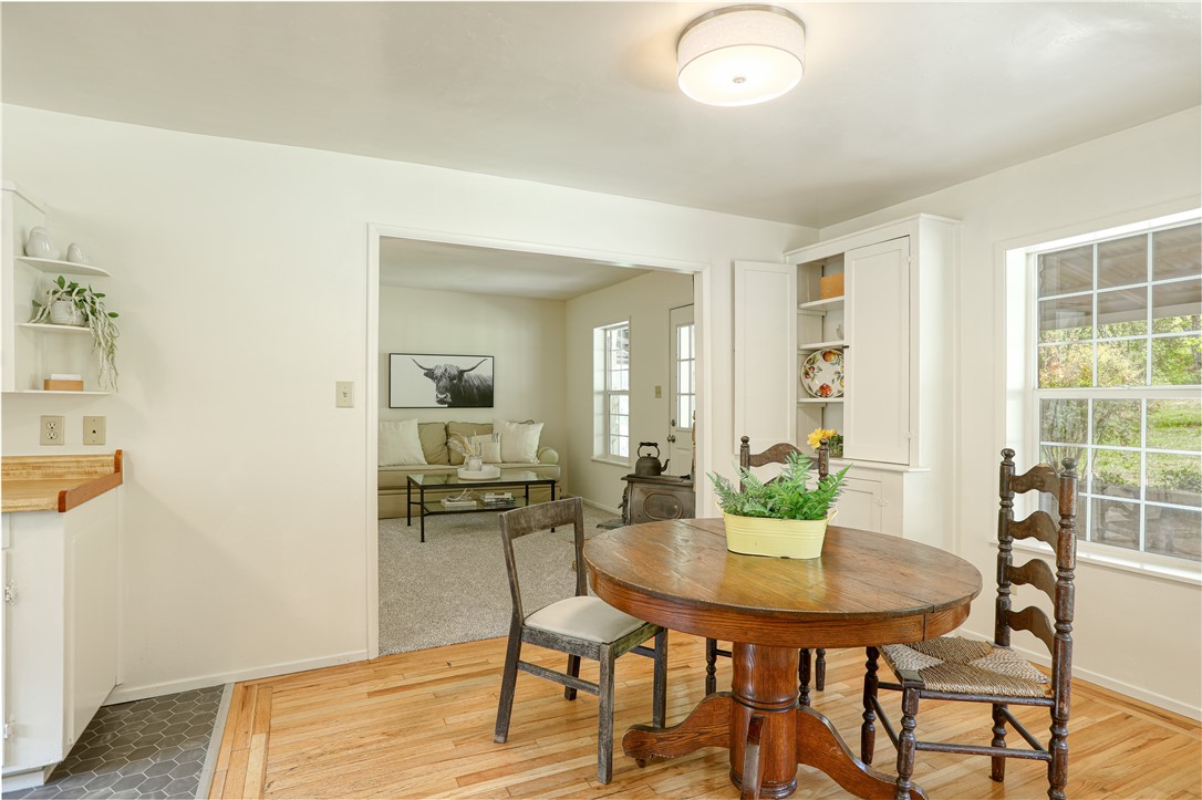7515 Santa Rosa Creek Road Cambria, CA 93428 - Photo 17 of 43