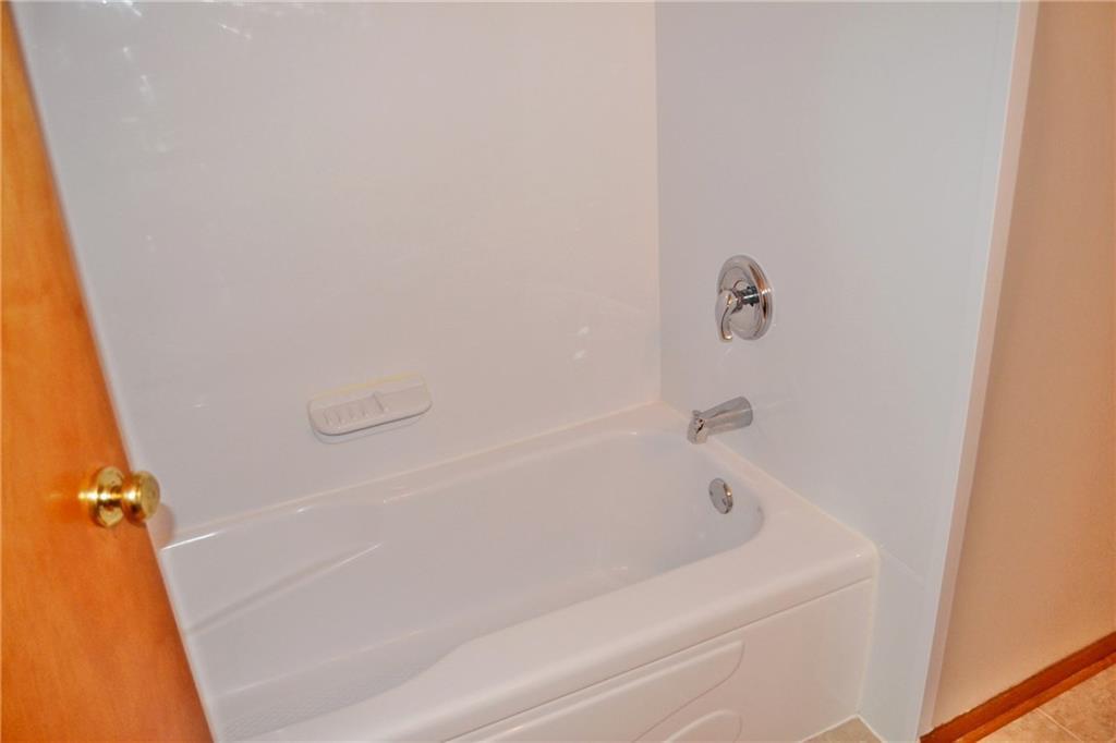 24750 Lunda Road Raymond, OH 43067 - Photo 18 of 34 Gallery Image 18