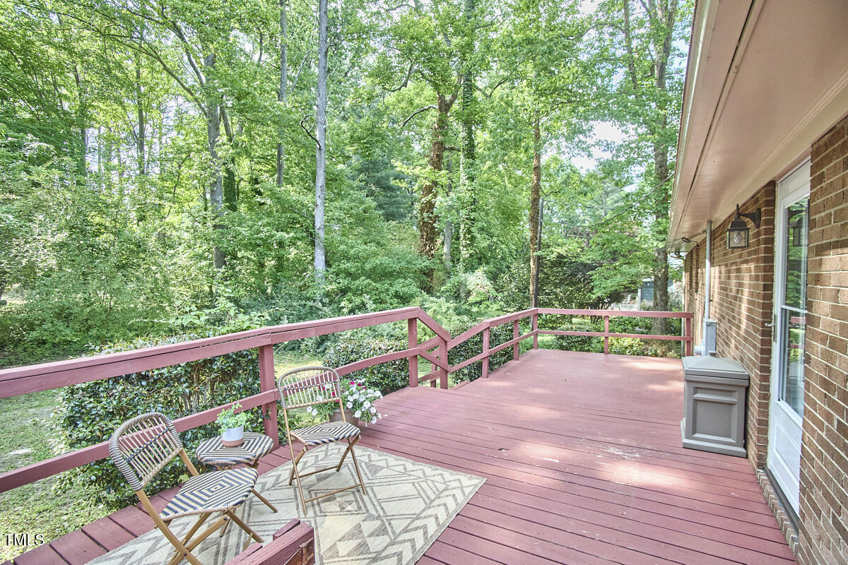 5319 Memory Lane Durham, NC 27712 - Photo 22 of 29 a view of a chairs and tables in the balcony