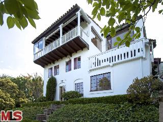 3552 Lowry Road Los Angeles, CA 90027 - Photo 1 of 1 Gallery Image 1