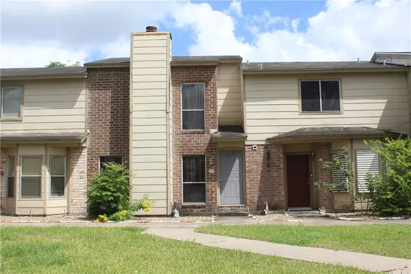$120,000 | 4023 Oak Bay Drive, Unit E 5, Corpus Christi, TX 78413