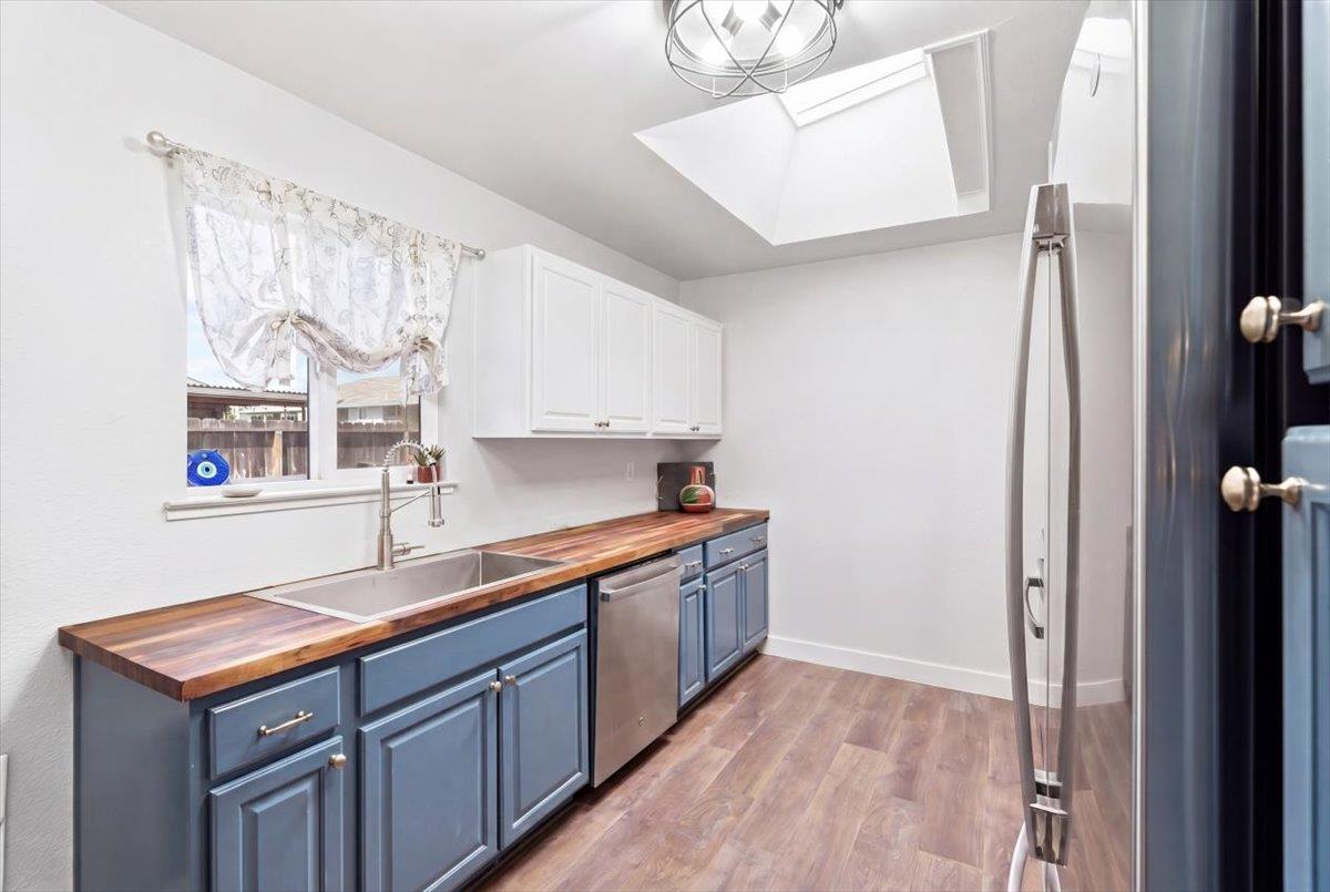 1327 Elena Drive Ripon, CA 95366 - Photo 9 of 26