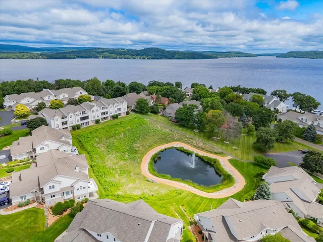 $460,000 | W11558 Island View Court, Lodi, WI 53555