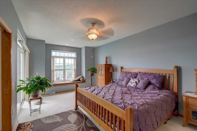 $460,000 | W11558 Island View Court, Lodi, WI 53555