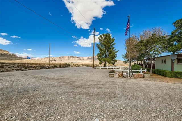 $1,490,000 | 12992 Highway 160, Blue Diamond, NV 89004