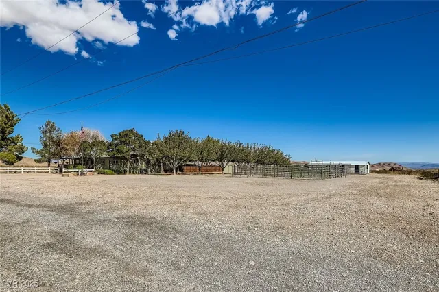 $1,490,000 | 12992 Highway 160, Blue Diamond, NV 89004