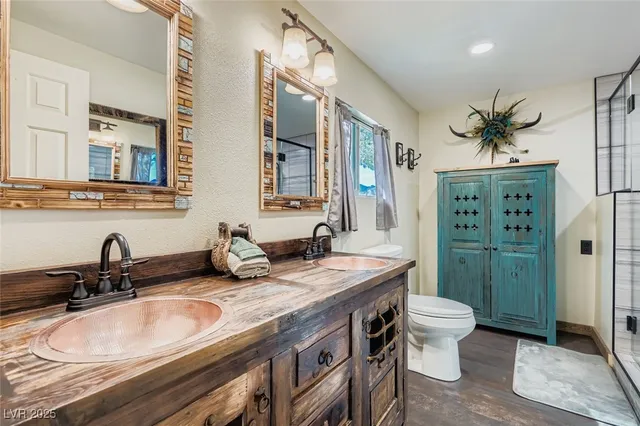 $1,490,000 | 12992 Highway 160, Blue Diamond, NV 89004