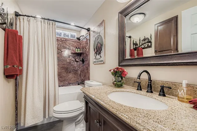 $1,490,000 | 12992 Highway 160, Blue Diamond, NV 89004