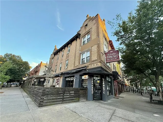 $3,590,000 | 7001 3rd Avenue | Bay Ridge