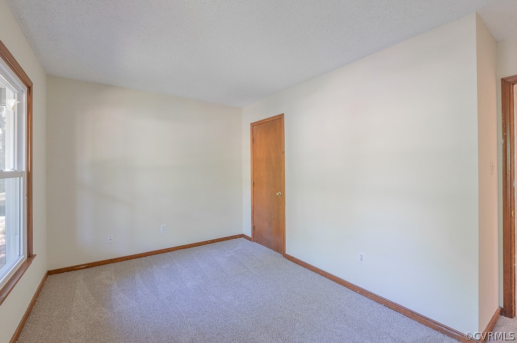 613 Marbleridge Road North Chesterfield, VA 23236 - Photo 31 of 34 Front bedroom - 1st level