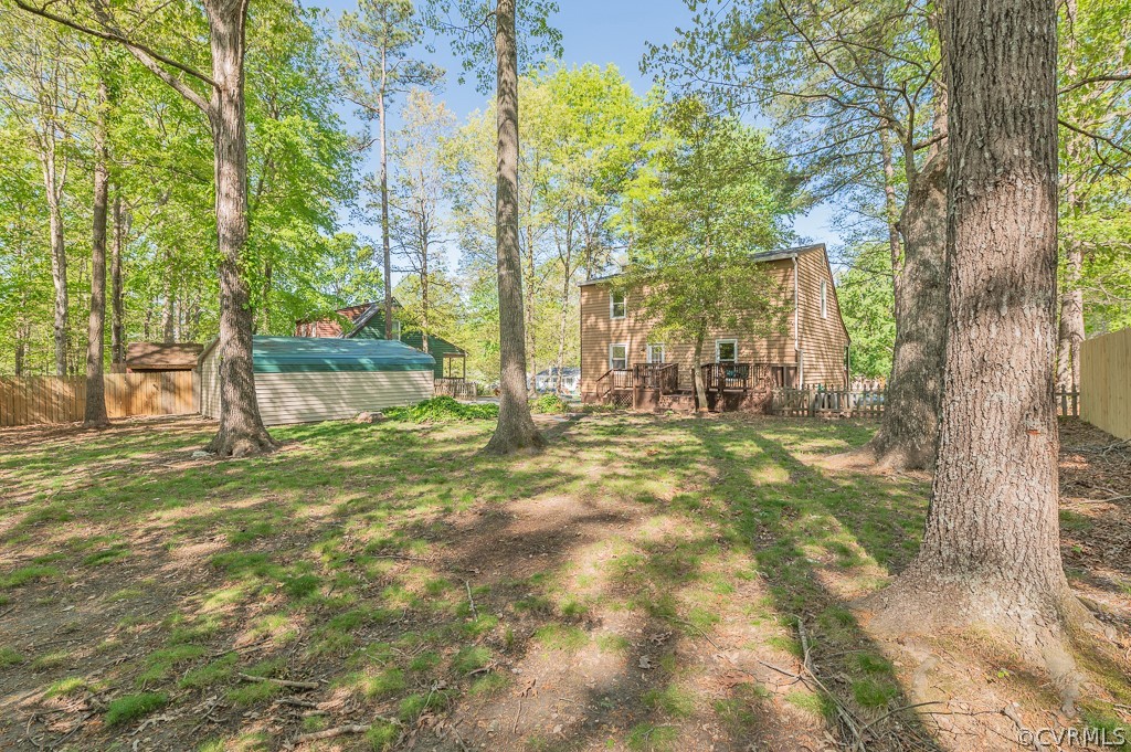 613 Marbleridge Road North Chesterfield, VA 23236 - Photo 6 of 34 Spacious back yard.