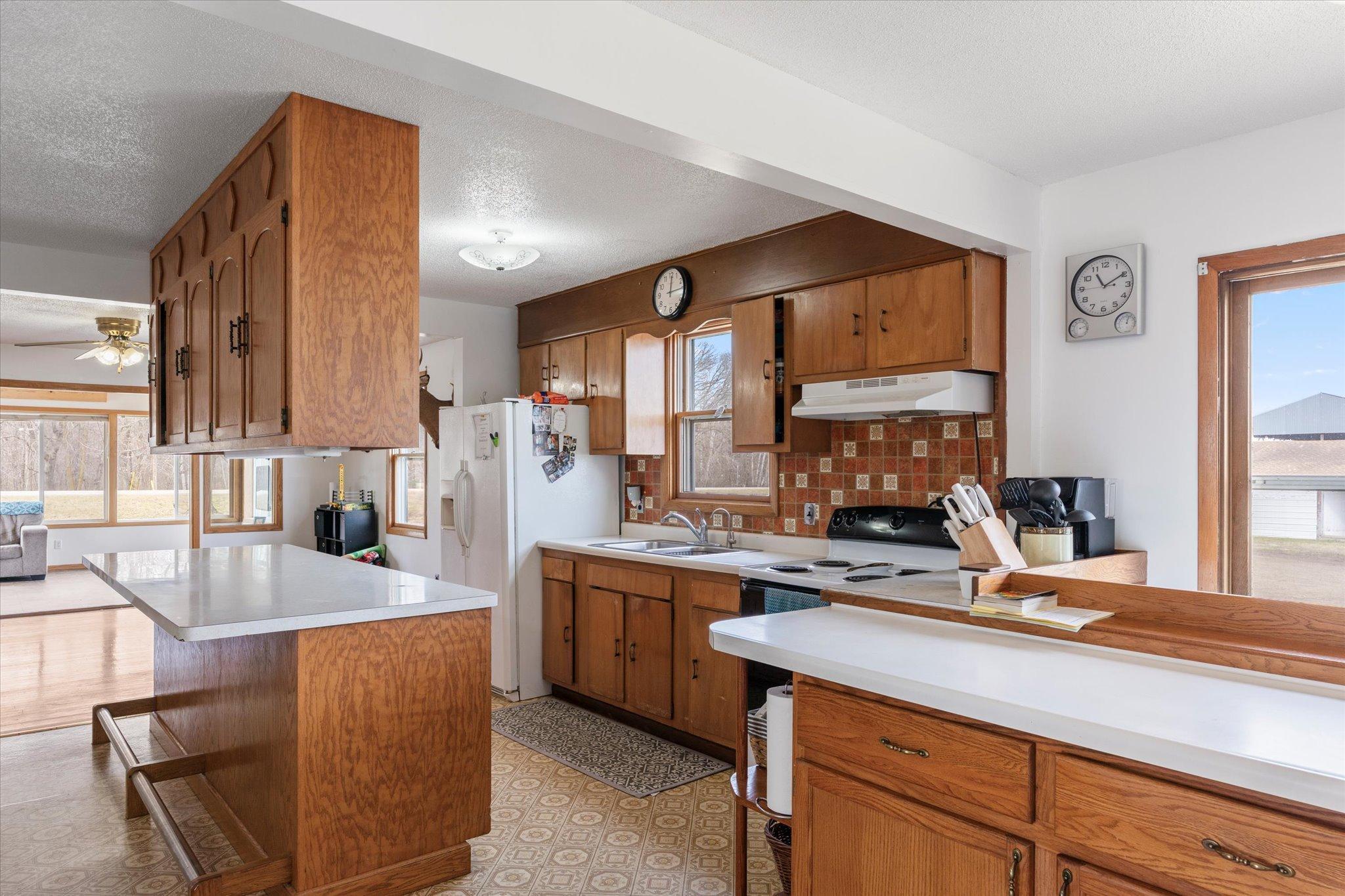 44554 County 11 Bertha, MN 56437 - Photo 5 of 47