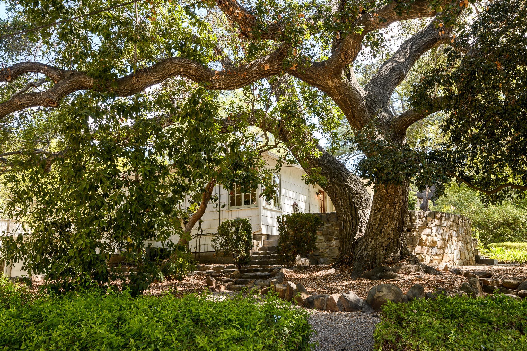 115 Fairview Road Ojai, CA 93023 - Photo 1 of 30 Ojai Stunner