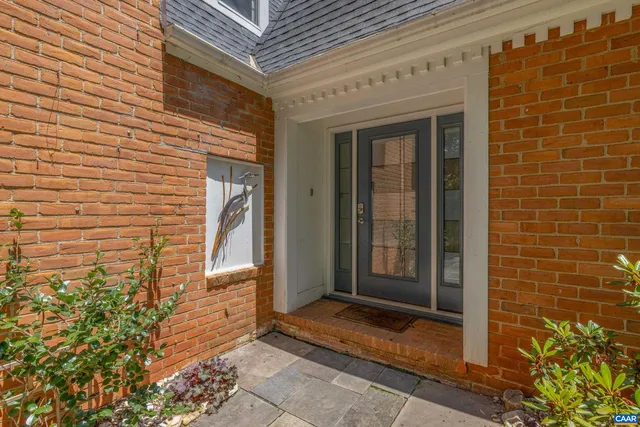 $900,000 | 450 David Road, Charlottesville, VA 22902