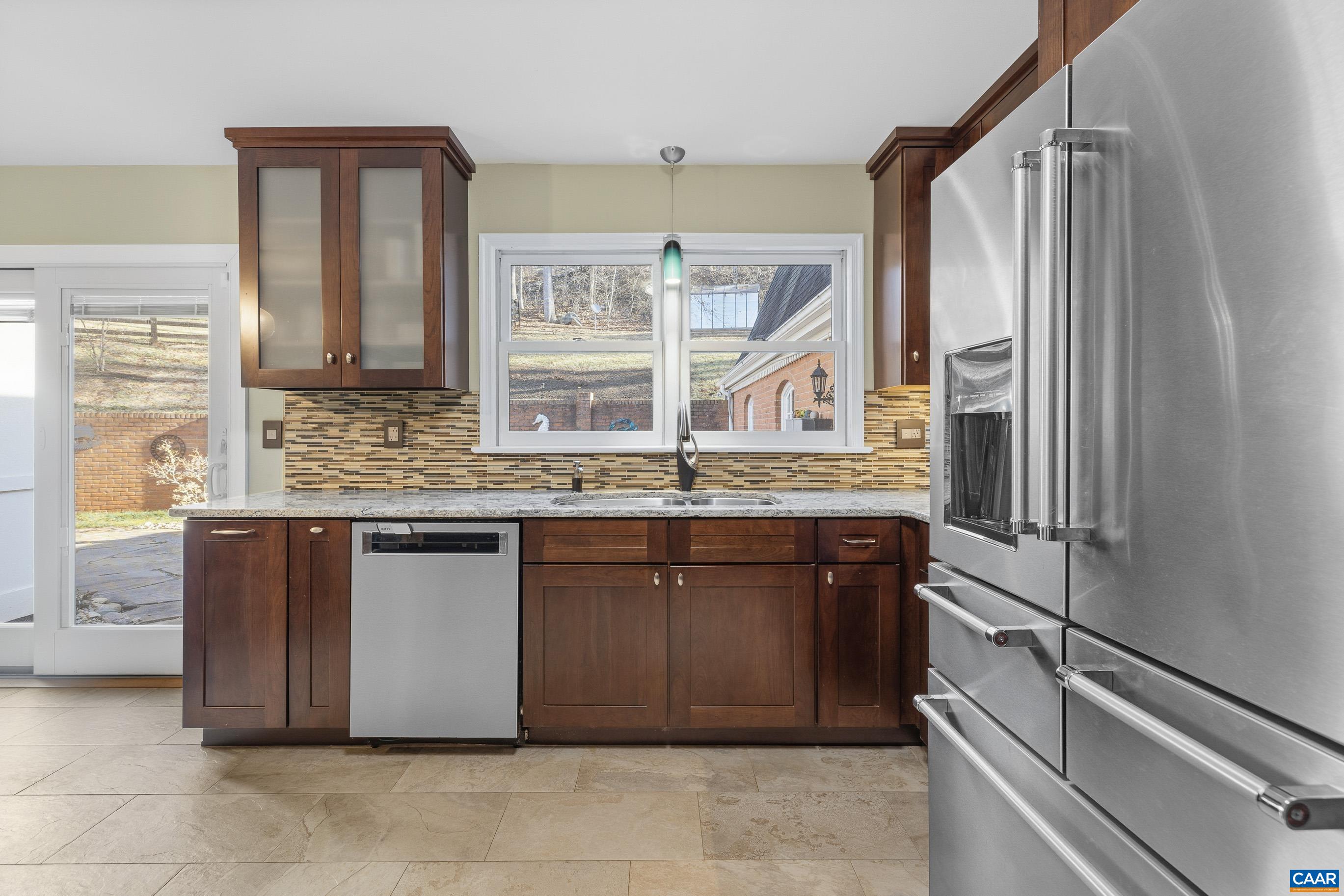 450 David Road Charlottesville, VA 22902 - Photo 6 of 71