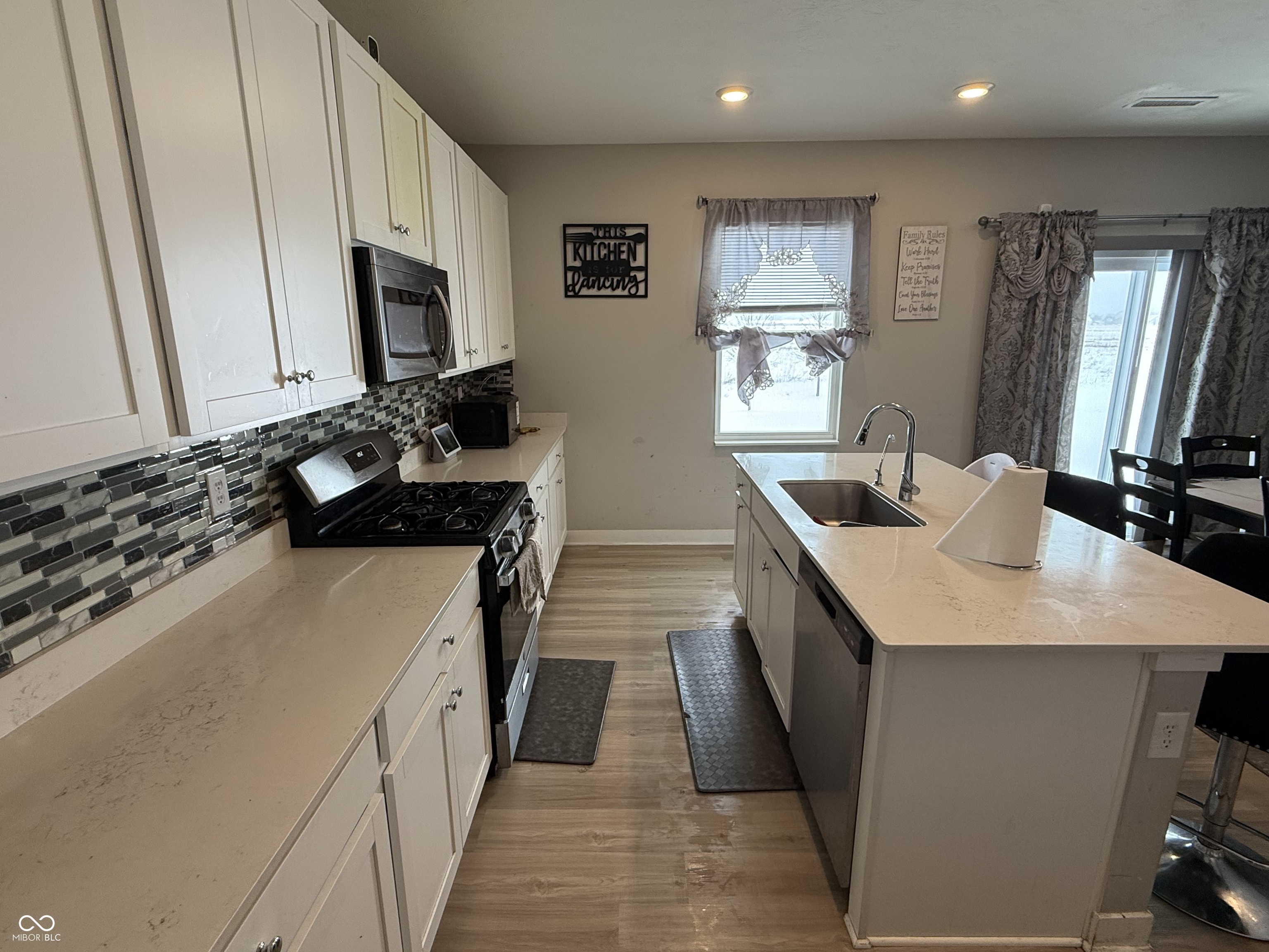 8754 Laurelton Place Brownsburg, IN 46112 - Photo 10 of 24