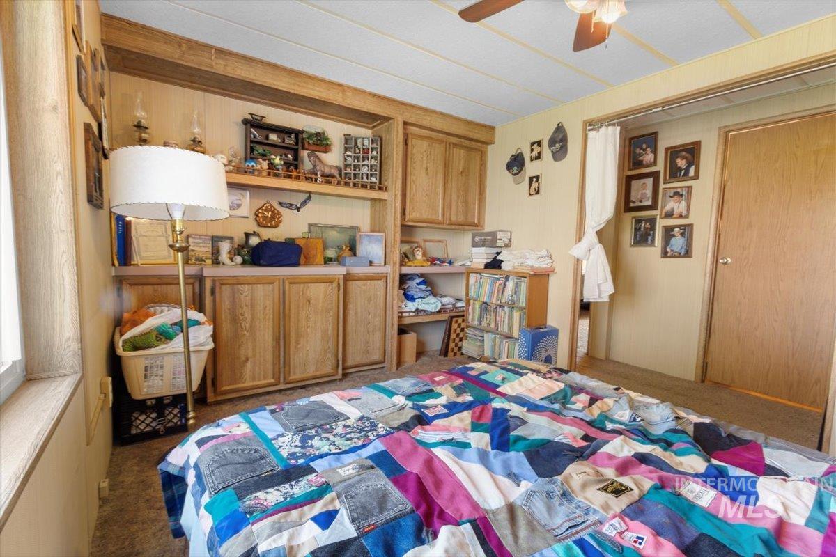 31854 Apple Valley Road Parma, ID 83660 - Photo 16 of 44