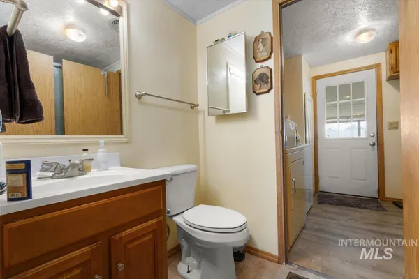 $475,000 | 31854 Apple Valley Road, Parma, ID 83660