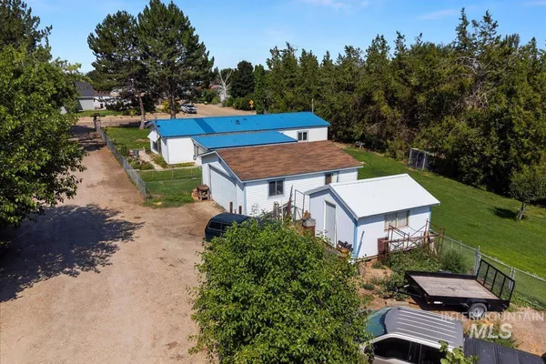 $475,000 | 31854 Apple Valley Road, Parma, ID 83660
