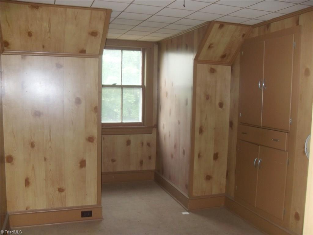 1410 Holly Grove Road Lexington, NC 27292 - Photo 12 of 28 2nd level office area with built in cabinets.