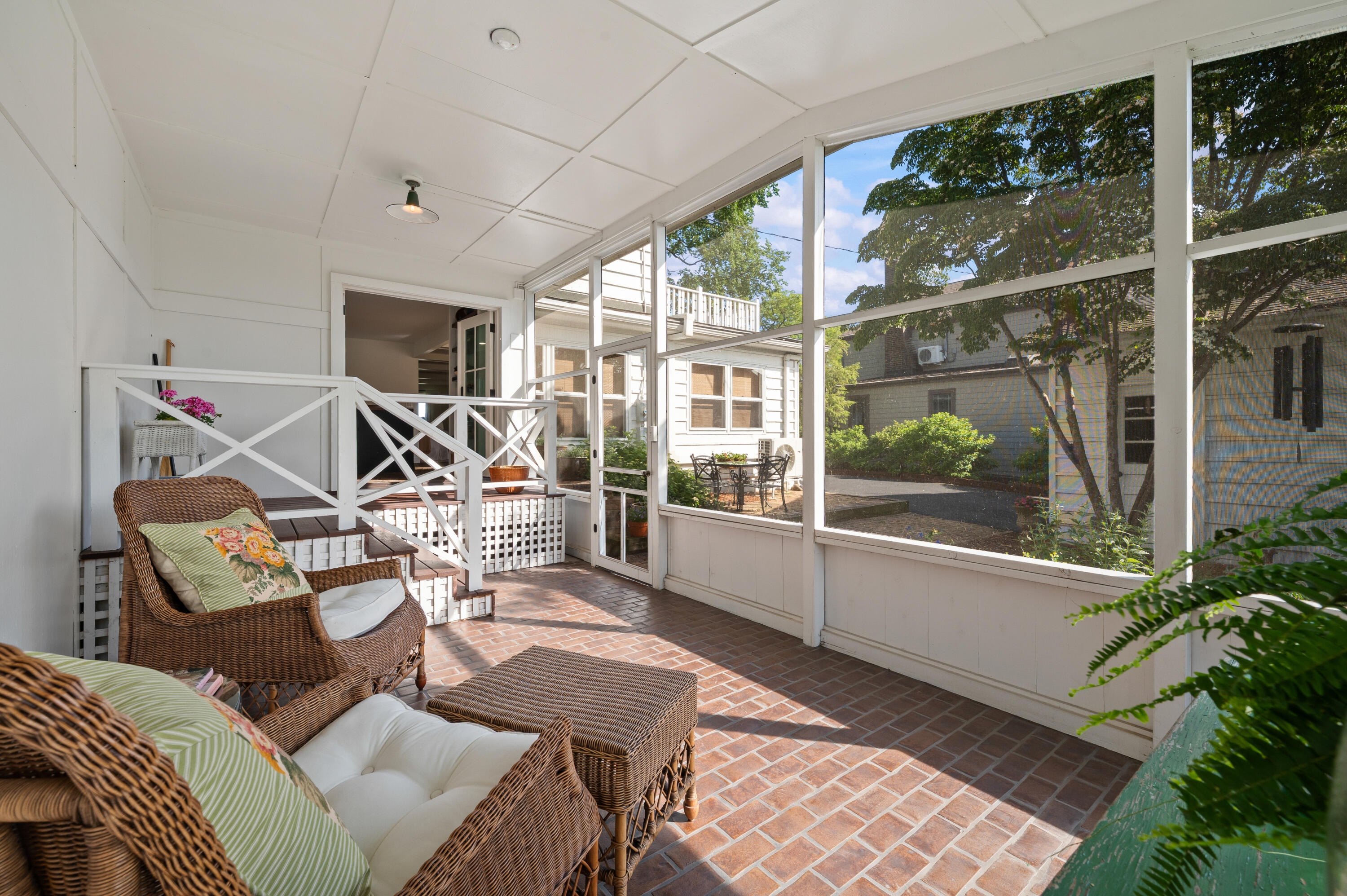 347 Ridgeway Street St. Joseph, MI 49085 - Photo 21 of 44 screened in porch