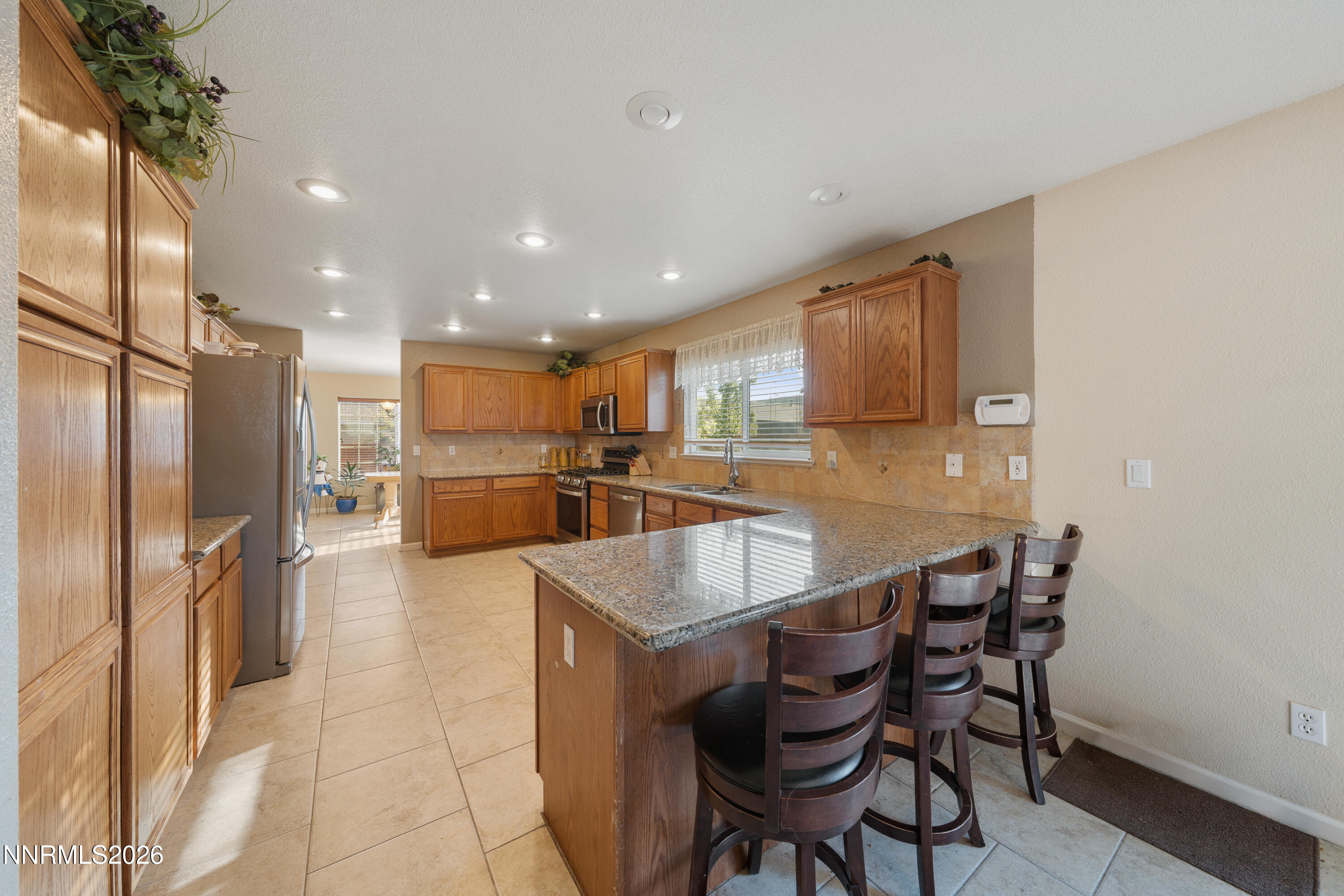 18235 Pin Oak Court Reno, NV 89508 - Photo 16 of 42 A7V03600