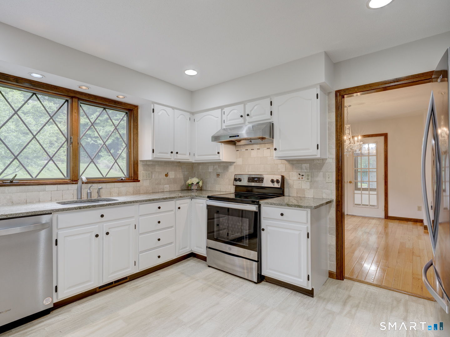 49 Old Farms Road Glastonbury, CT 06073 - Photo 20 of 39