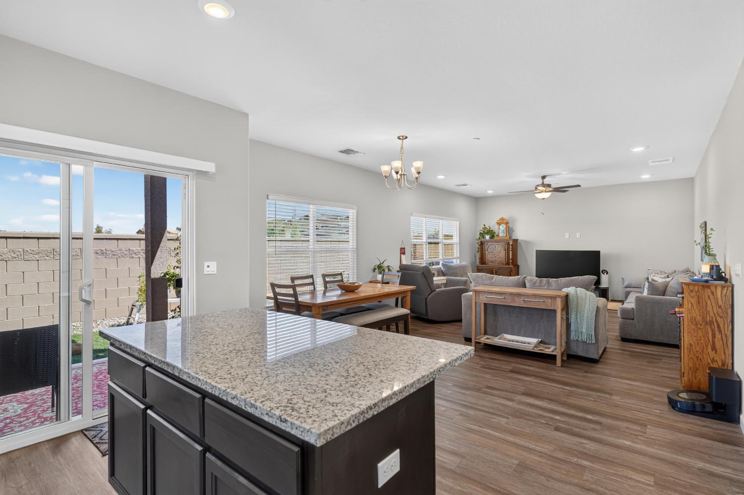 1028 Hogan Road Galt, CA 95632 - Photo 17 of 40 Gallery Image 17