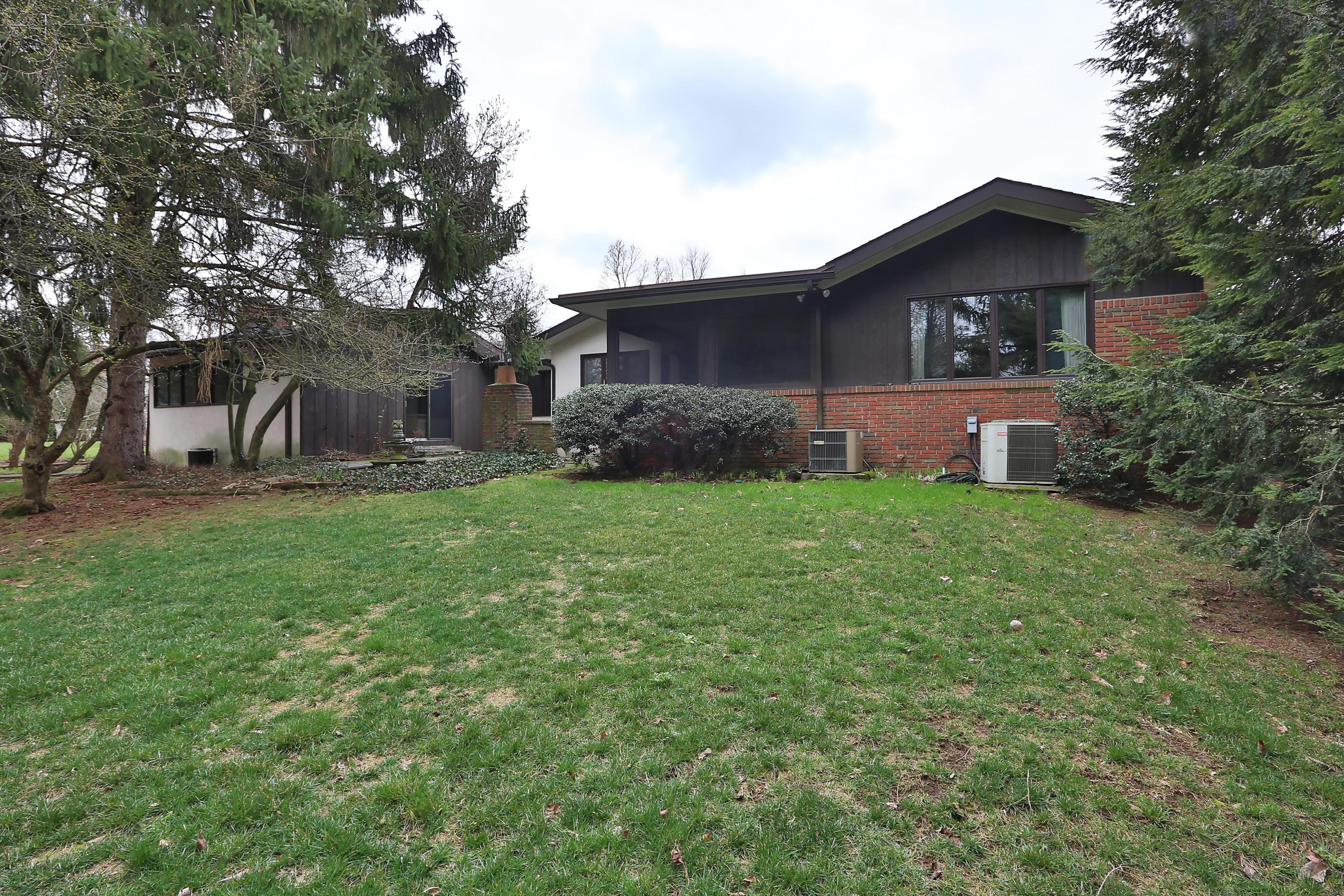 530 Riley Avenue Columbus, OH 43085 - Photo 30 of 34