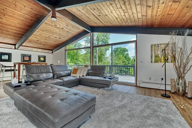 $1,249,000 | 15 Lovers Lane, Southborough, MA 01772