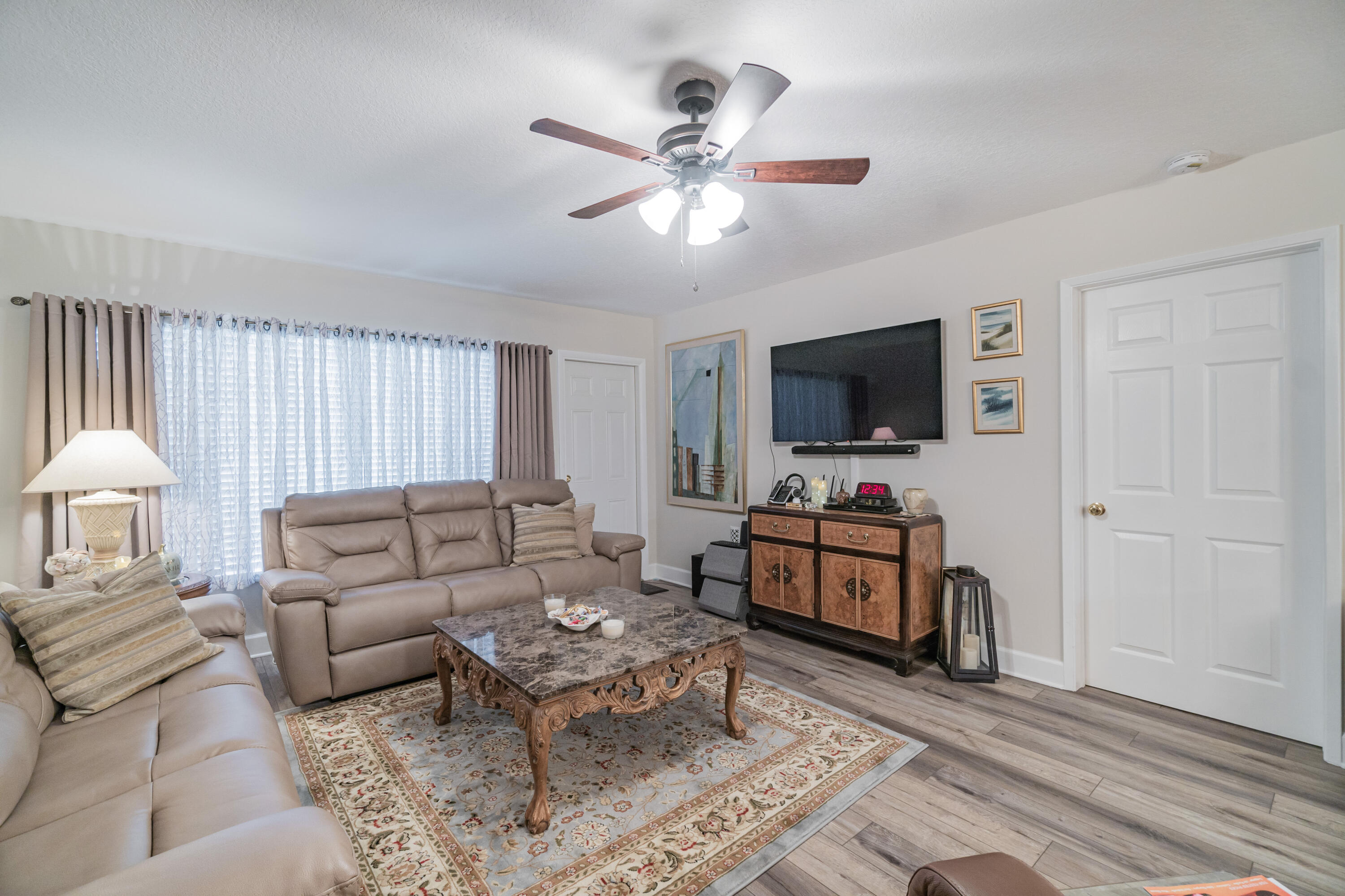 18820 Stewart Circle, Unit 1 Boca Raton, FL 33496 - Photo 14 of 38 24-16