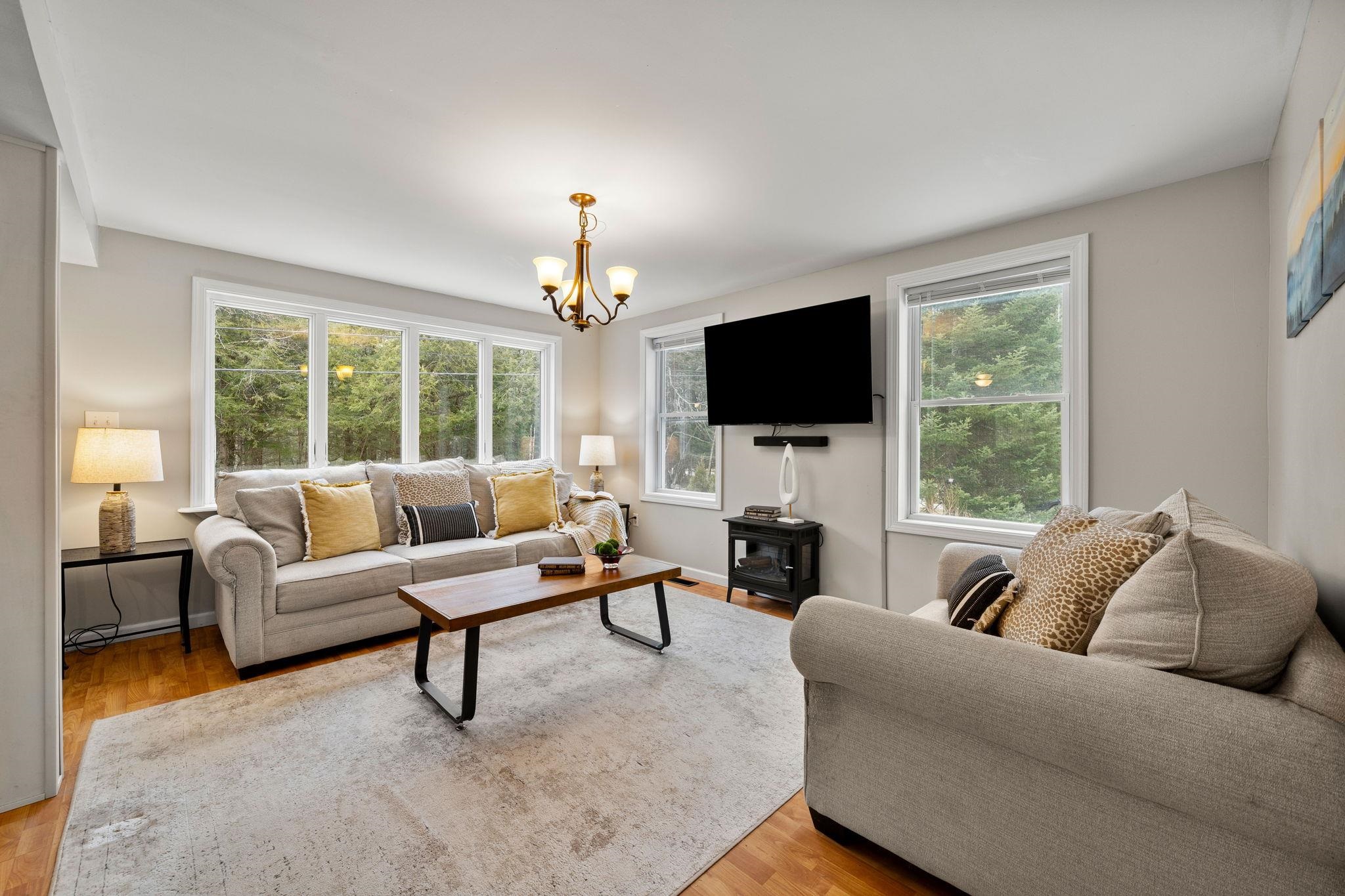 101 Rogers Road Barnstead, NH 03225 - Photo 3 of 31