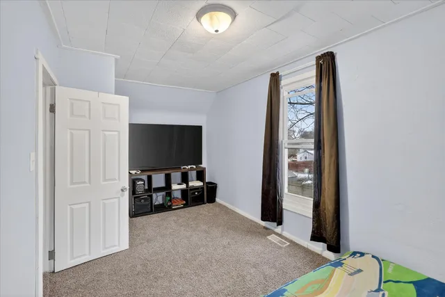 $180,000 | 620 East Green Street, Marshall, MI 49068