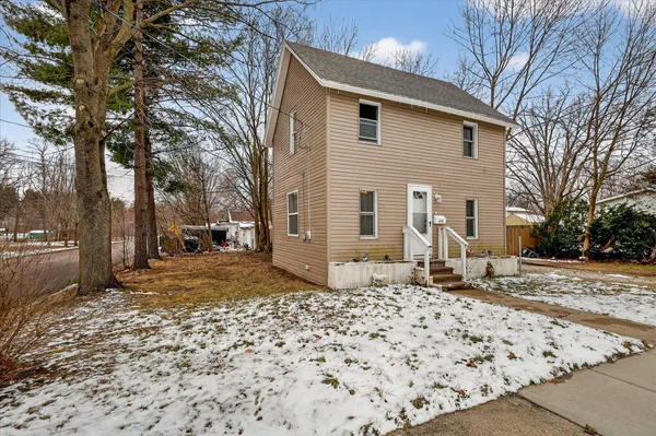 $175,000 | 620 East Green Street, Marshall, MI 49068