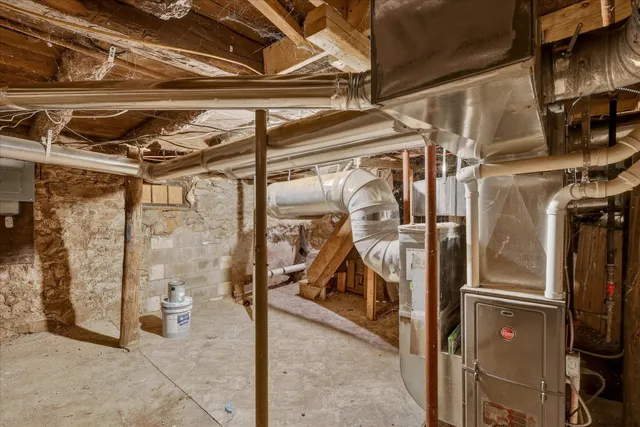 $180,000 | 620 East Green Street, Marshall, MI 49068