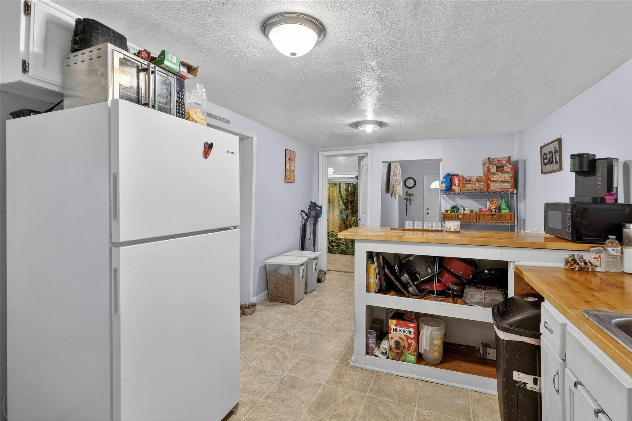 620 East Green Street Marshall, MI 49068 - Photo 6 of 25 14-620 E Green St Marshall, MI 49068-Wi