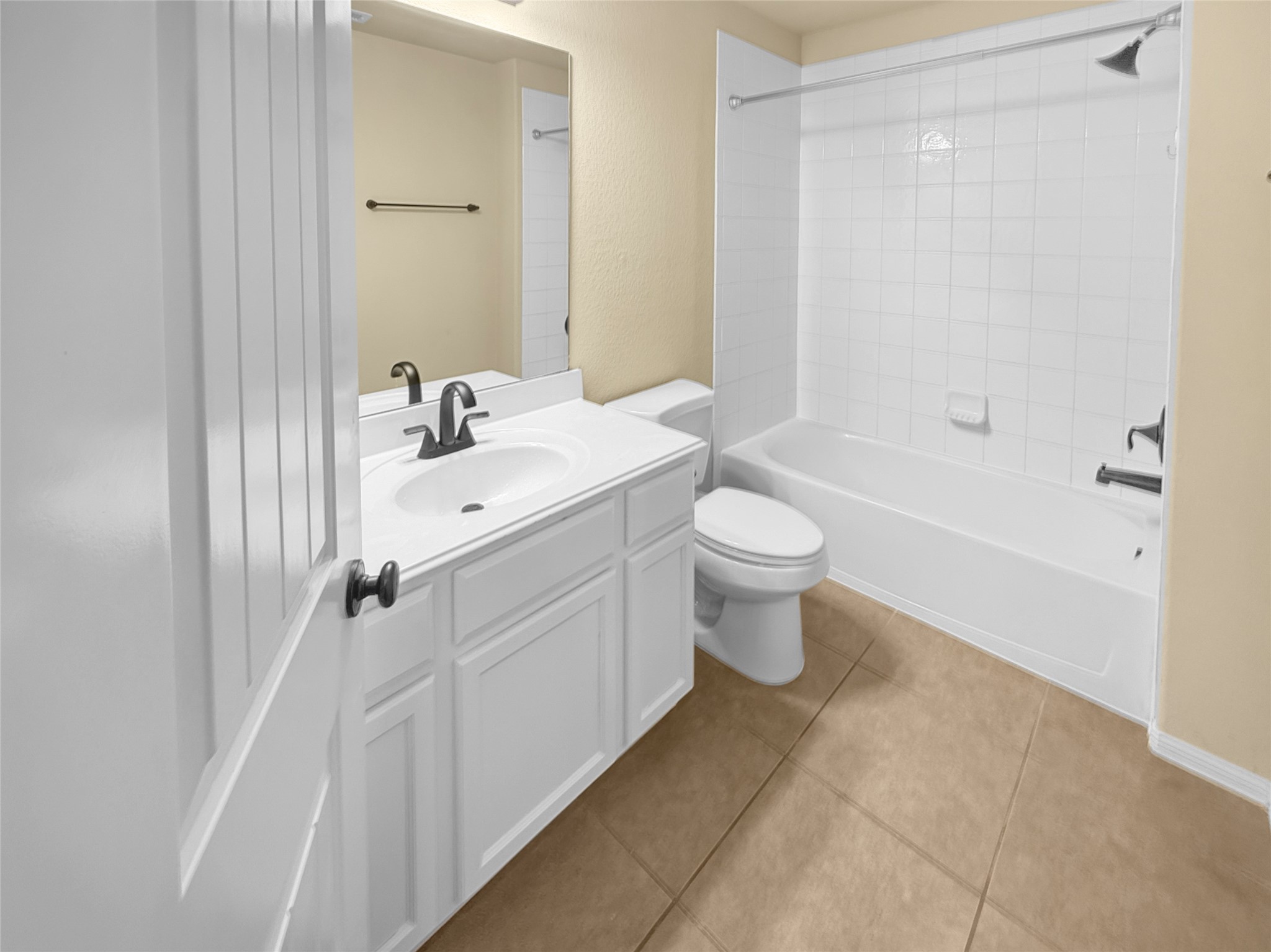 34 Hearthwick Road Tomball, TX 77375 - Photo 27 of 32 Full bathroom 2nd floor