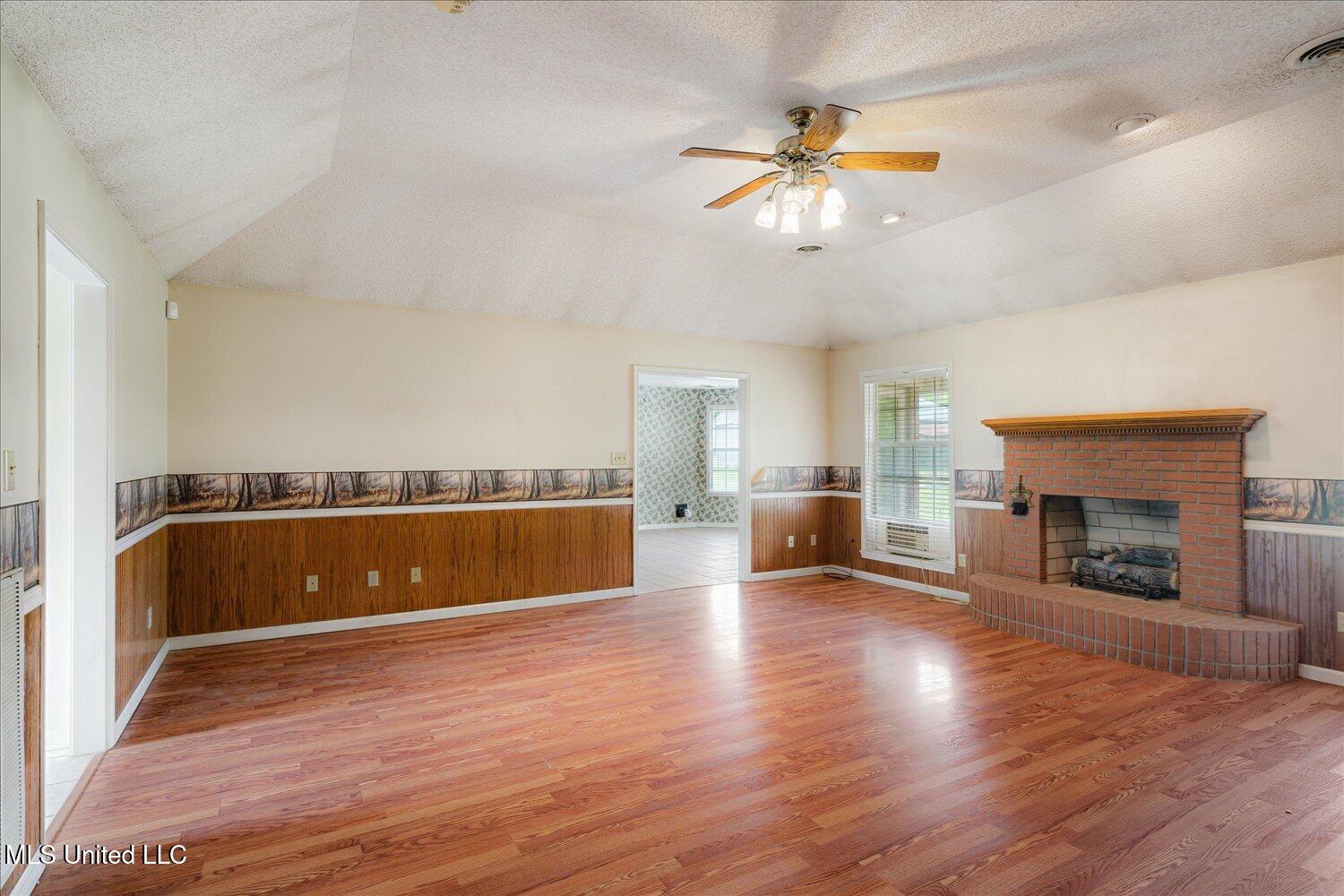 3574 Hebron Church Road Lamar, MS 38642 - Photo 5 of 31 07-07-2124502sm-3574 Hebron Church Rd