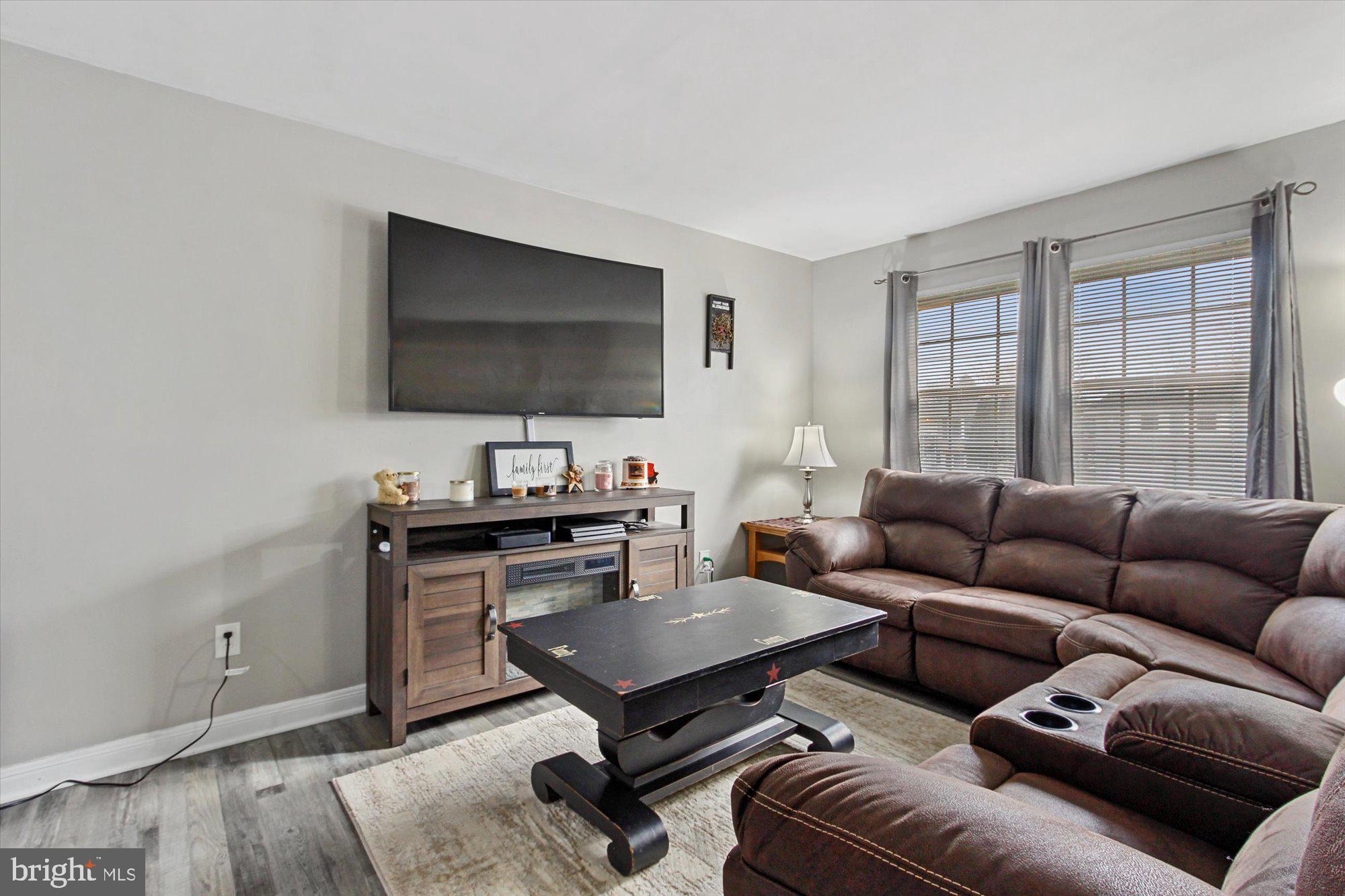 19 Sherman Street Hanover, PA 17331 - Photo 3 of 26 Gallery Image 3