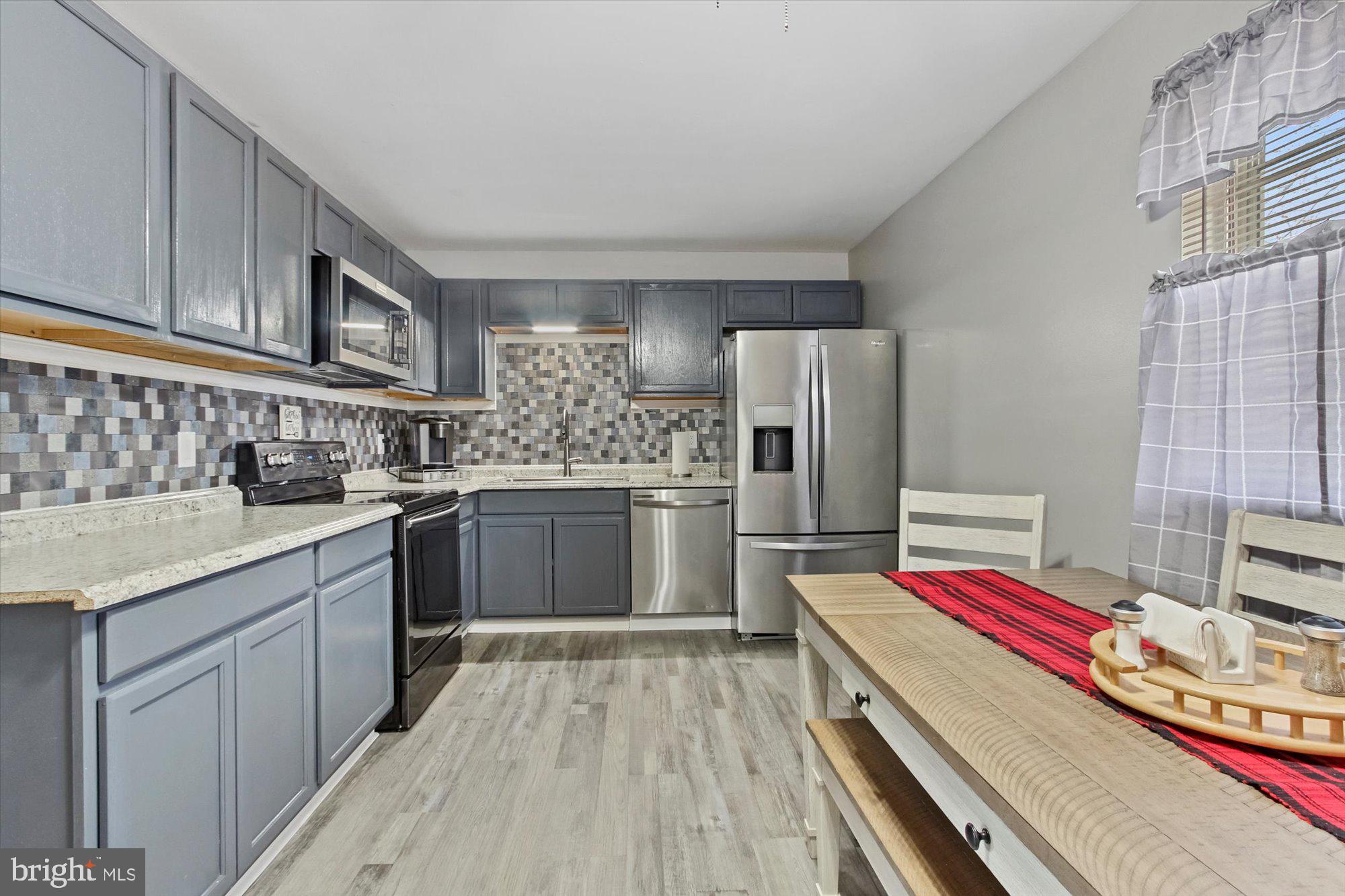 19 Sherman Street Hanover, PA 17331 - Photo 6 of 26 Gallery Image 6