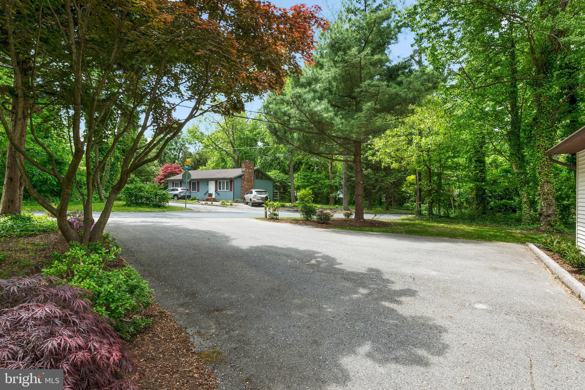 358 Kyle Road Crownsville, MD 21032 - Photo 21 of 44 Large driveway for lots of friends!