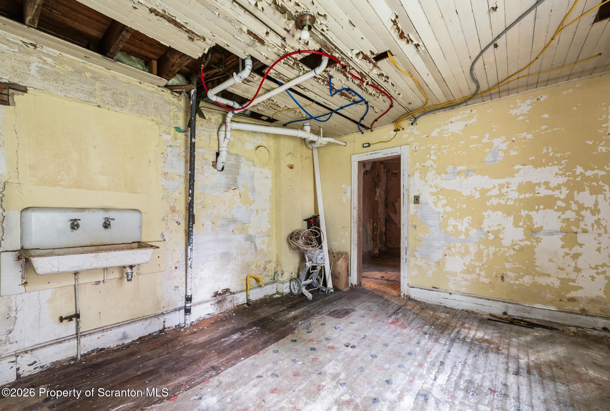 146 Jefferson Street Simpson, PA 18407 - Photo 46 of 55 DSC_2348-2
