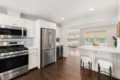 $450,000 | 2226 Chantilly Lane, Houston, TX 77018