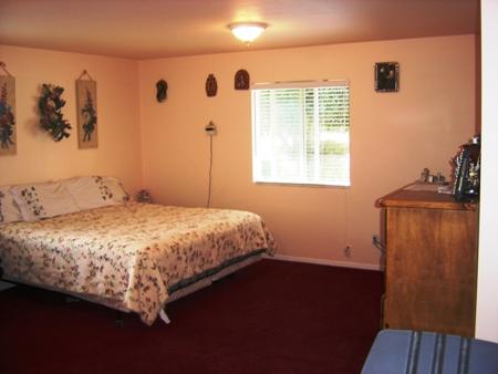 5024 Rocoso Way Goleta, CA 93111 - Photo 7 of 13 master room