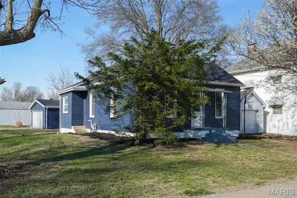 $175,000 | 601 Walnut Street, Alhambra, IL 62001