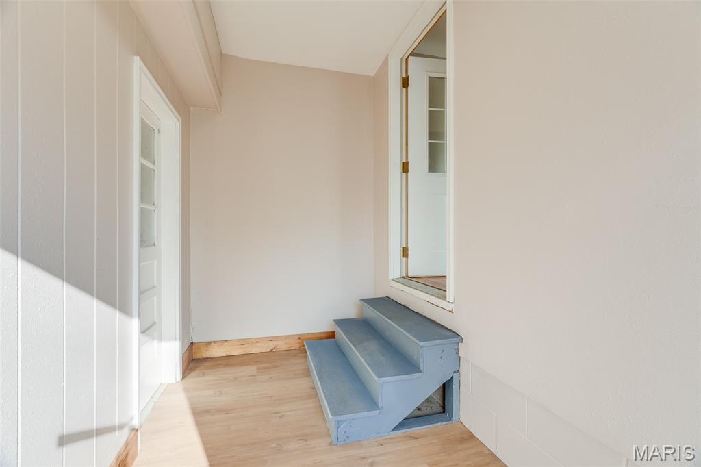 601 Walnut Street Alhambra, IL 62001 - Photo 4 of 24