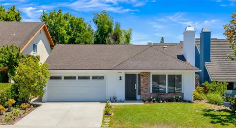 $1,295,000 | 23456 White Dove Drive, Lake Forest, CA 92630