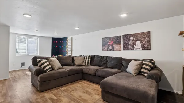 $459,900 | 3033 West Litchfield Place, Spokane, WA 99205